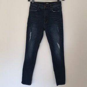 Hudson Los Angeles Barbara super skinny jeans size 25